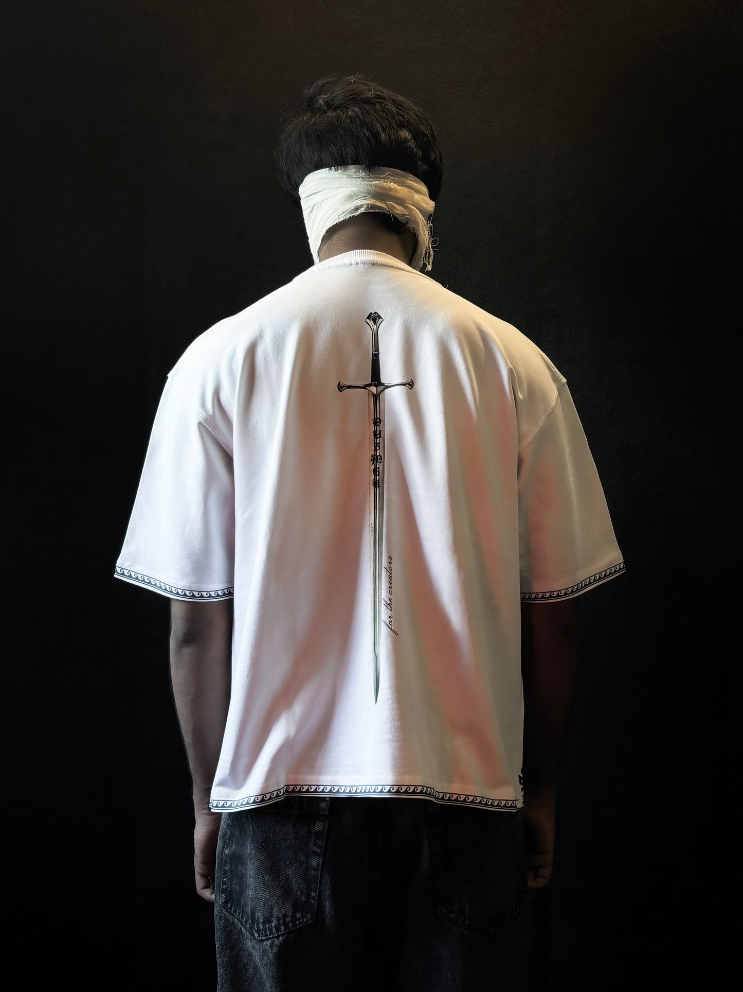 LEGACY OVERSIZED WHITE T-SHIRT P1 | (Limited Edition)